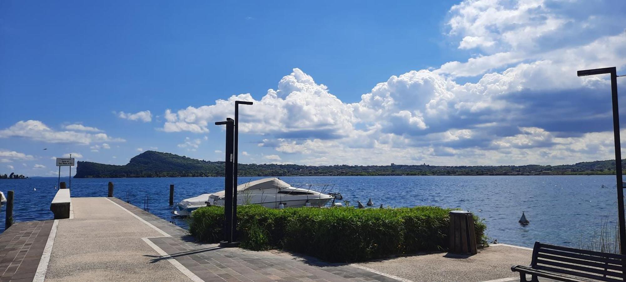 Eve House Gardalake Lonato Exteriör bild